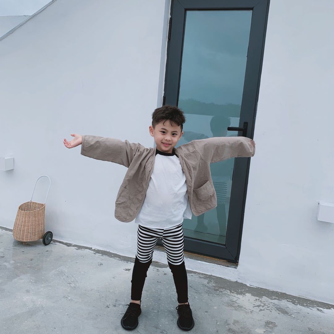 Chaqueta de manga larga con botones y bolsillos delanteros para niños【mh0001719】