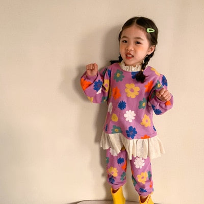 -キッズ カラフル レトロフラワー ボーイズ ガールズ 長袖 トップス パンツ セットアップ ブラック パープル リンク 兄弟 姉妹 お揃い コーデ【mh0002297】 - mamahalo shop - 長袖セットアップ - べビー服 - 子供服 - 男の子 - 女の子