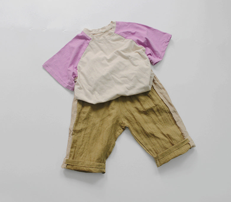 Camiseta infantil bicolor de manga corta raglán
