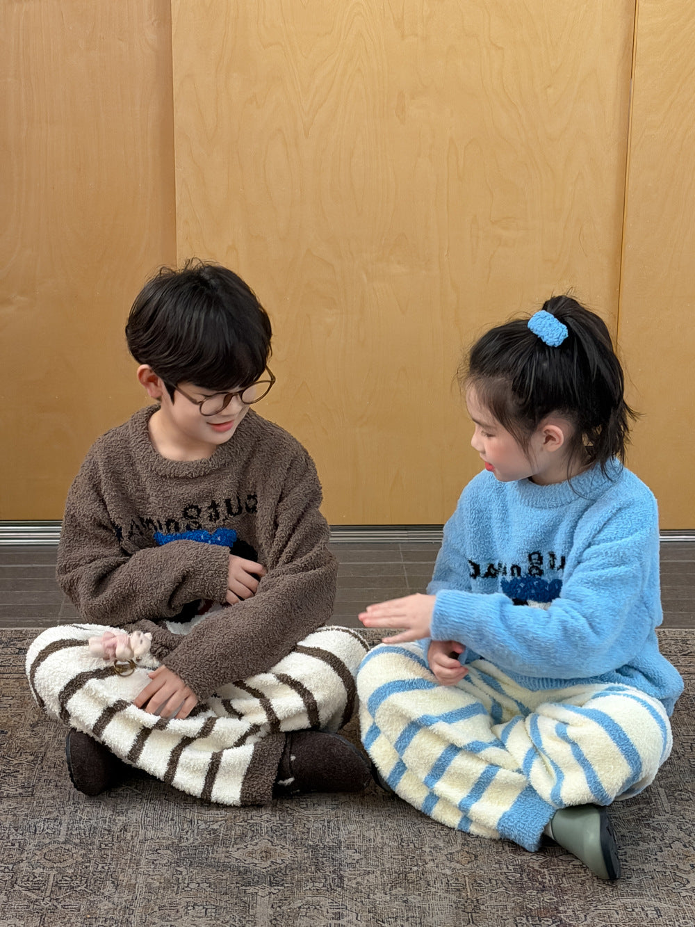 サンゴフリースパジャマセット ドッグモチーフ 防寒 ボーダーパンツ ルームウェア【mh0011872】