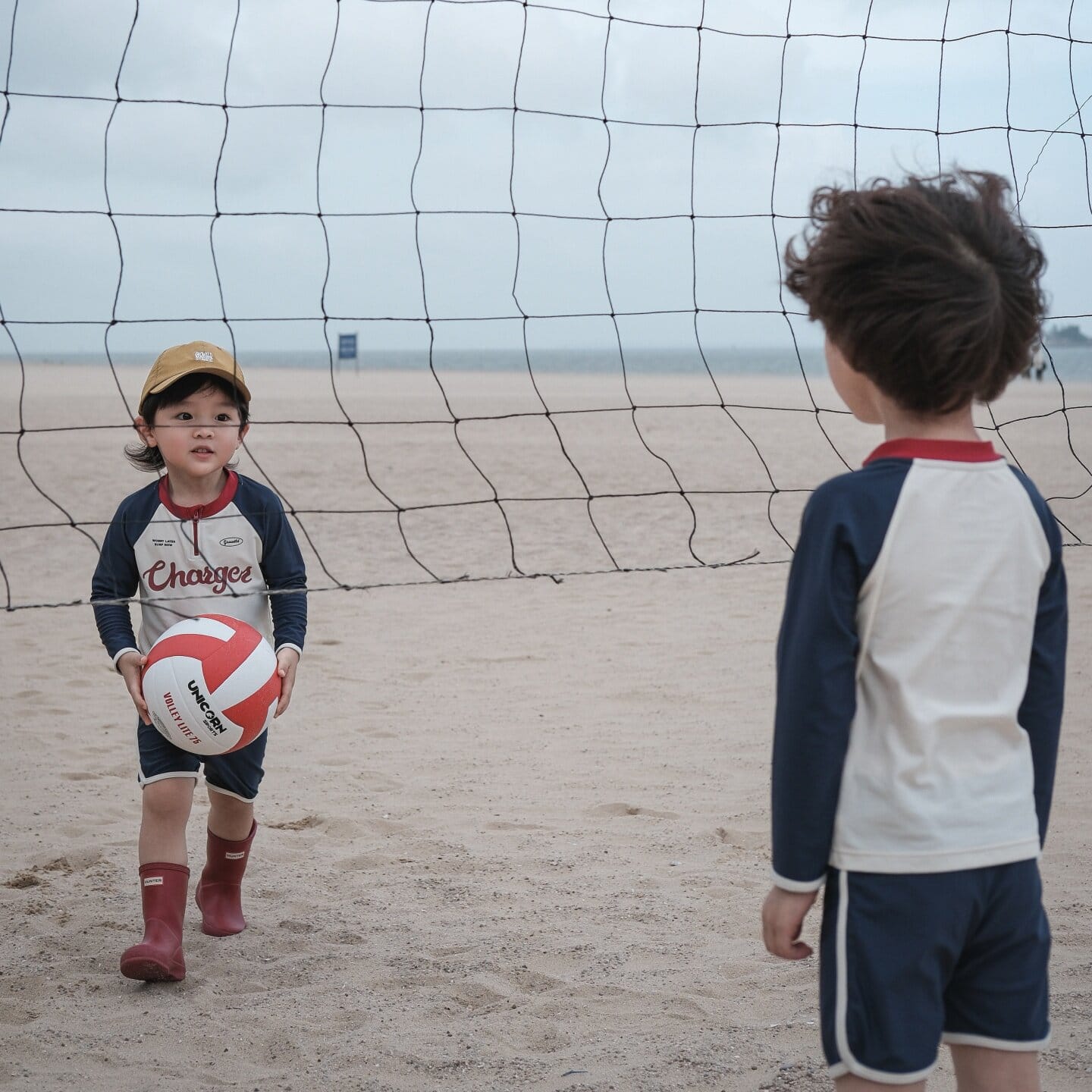 Two-Piece Long-Sleeve Sun Protection Swimsuit ラグラン 長袖水着 ショートパンツ【mh0013330】 mamahalo kids ベビー用水着