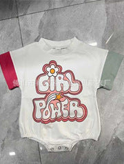 -ベビー グラフィティ レターロゴ プリント パッチワーク 半袖 ロンパース ホワイト ガールズ【mh0002011】 - mamahalo shop - 半袖ロンパース - べビー服 - 子供服 - 男の子 - 女の子