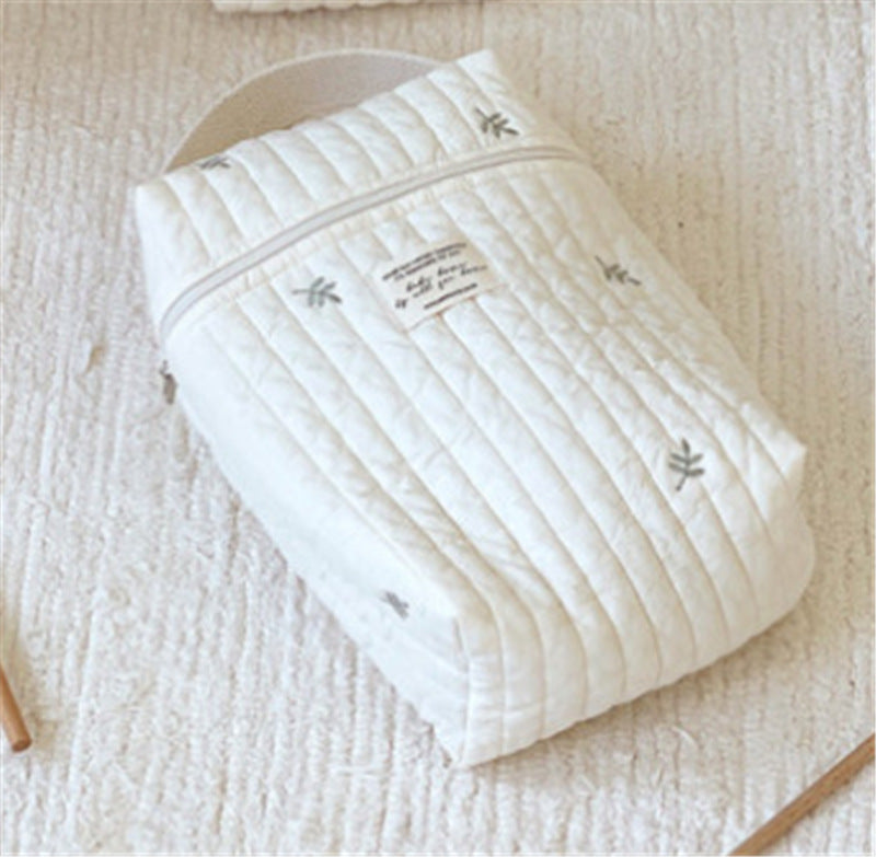 キルティング 刺繍 ハンドル ポーチ おむつポーチ 哺乳瓶 ママバッグ くま ベア 星 どんぐり【mh0000887】
