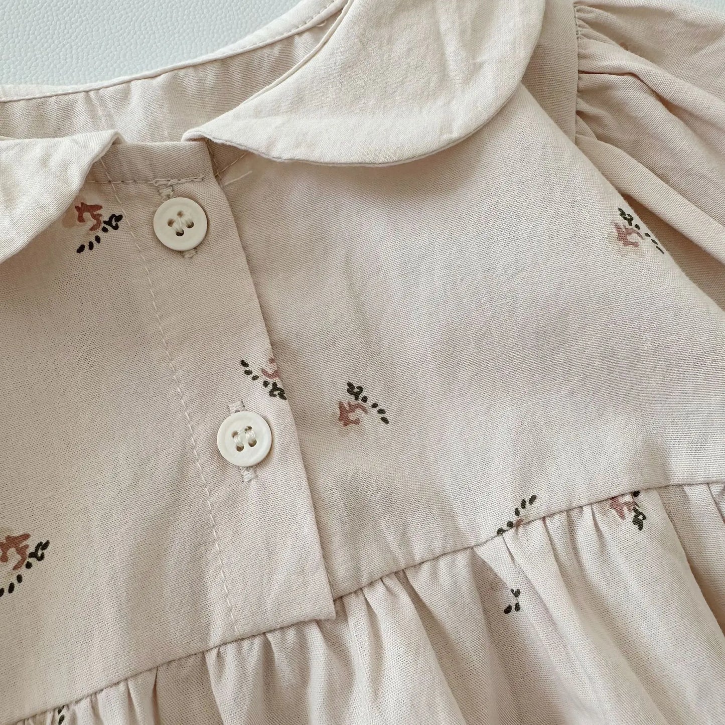 -ベビーロンパース 長袖パフスリーブボディスーツ 丸襟 フラワー小花柄プリント【mh0004667】 - mamahalo shop - 長袖ロンパース - べビー服 - 子供服 - 男の子 - 女の子