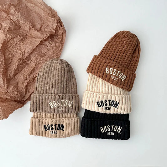 -キッズ帽子 ニットキャップ ニット帽 ワッチキャップ BOSTON レターロゴ刺繍【mh0006403】 - mamahalo shop - ベビー用帽子 - べビー服 - 子供服 - 男の子 - 女の子