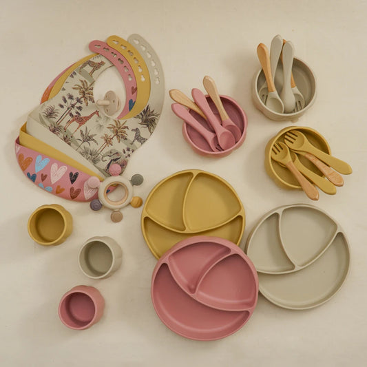 -☺︎ ベビー食器8点セット シリコン お食事スタイ ボウル スプーン フォーク プレート スナックカップ プリント柄 - mamahalo shop - ベビーキッズ食器 - べビー服 - 子供服 - 男の子 - 女の子