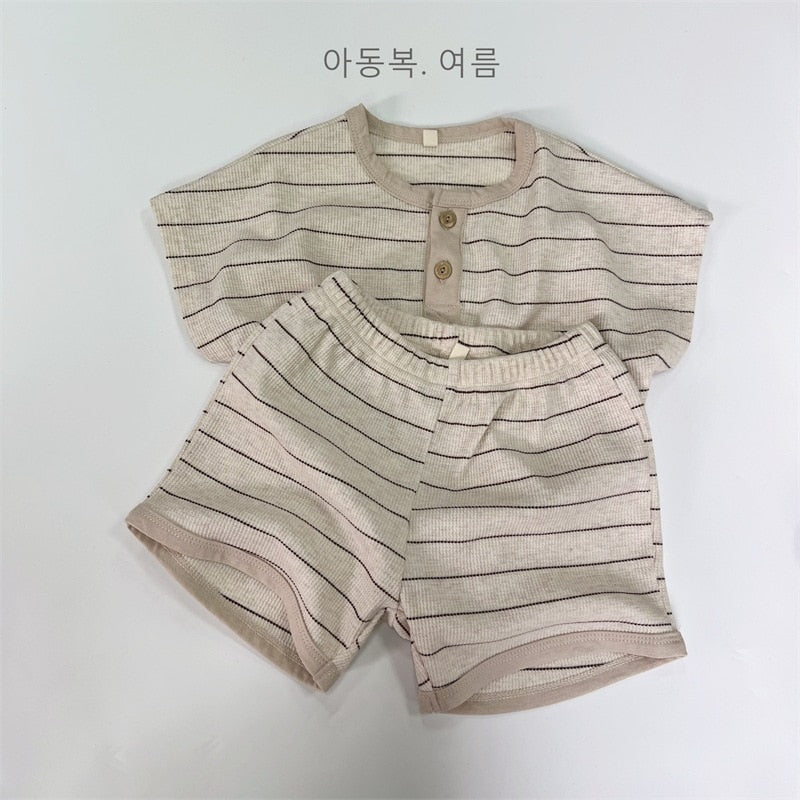 -キッズ ボーダー セットアップ 半袖 Tシャツ ショートパンツ ベージュ アーミーグリーン ボーイズ - mamahalo shop - 半袖セットアップ - べビー服 - 子供服 - 男の子 - 女の子