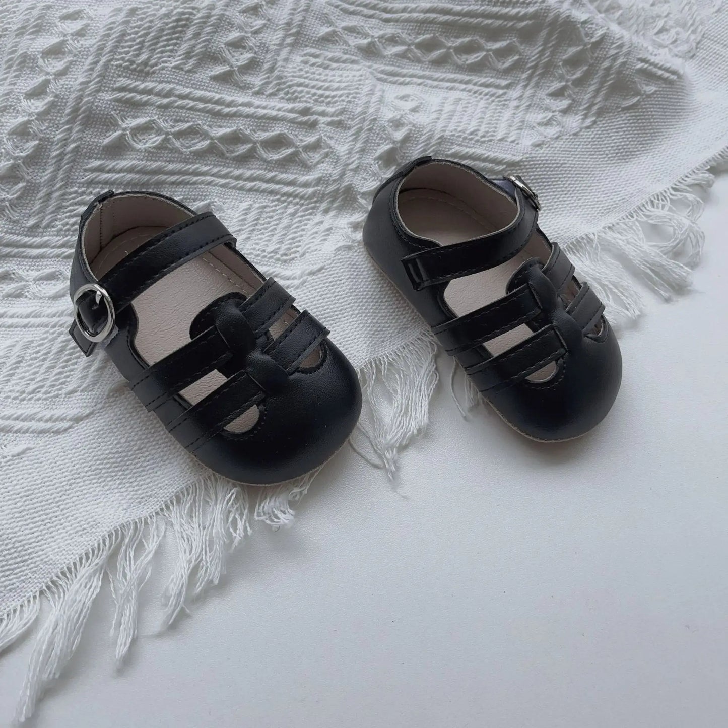 -ベビーシューズ ストラップシューズ フラットシューズ ファーストシューズ グラディエーターサンダル 室内ばき 靴【mh0005364】 - mamahalo shop - ベビー用靴 - べビー服 - 子供服 - 男の子 - 女の子