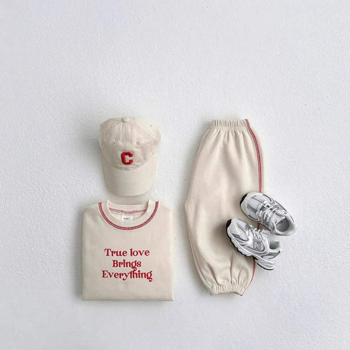 -ベビーキッズセットアップ 2点セット ステッチアクセントレターロゴ刺繍長袖スウェットシャツ+ルーズスウェットパンツ 3カラー - mamahalo shop - 長袖セットアップ - べビー服 - 子供服 - 男の子 - 女の子