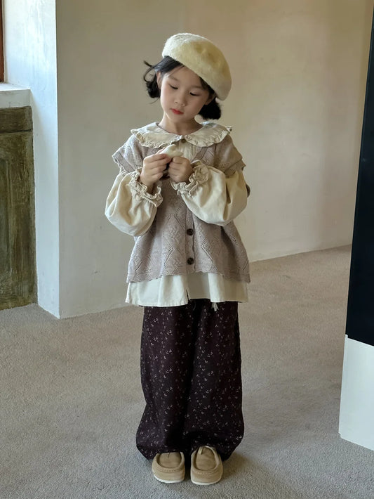 -キッズトップス/ベスト/パンツ フリル襟長袖ブラウス/フラワーエンボスレースニットジレベスト/フラワープリントワイドパンツ【mh0007362】 - mamahalo shop - 長袖セットアップ - べビー服 - 子供服 - 男の子 - 女の子