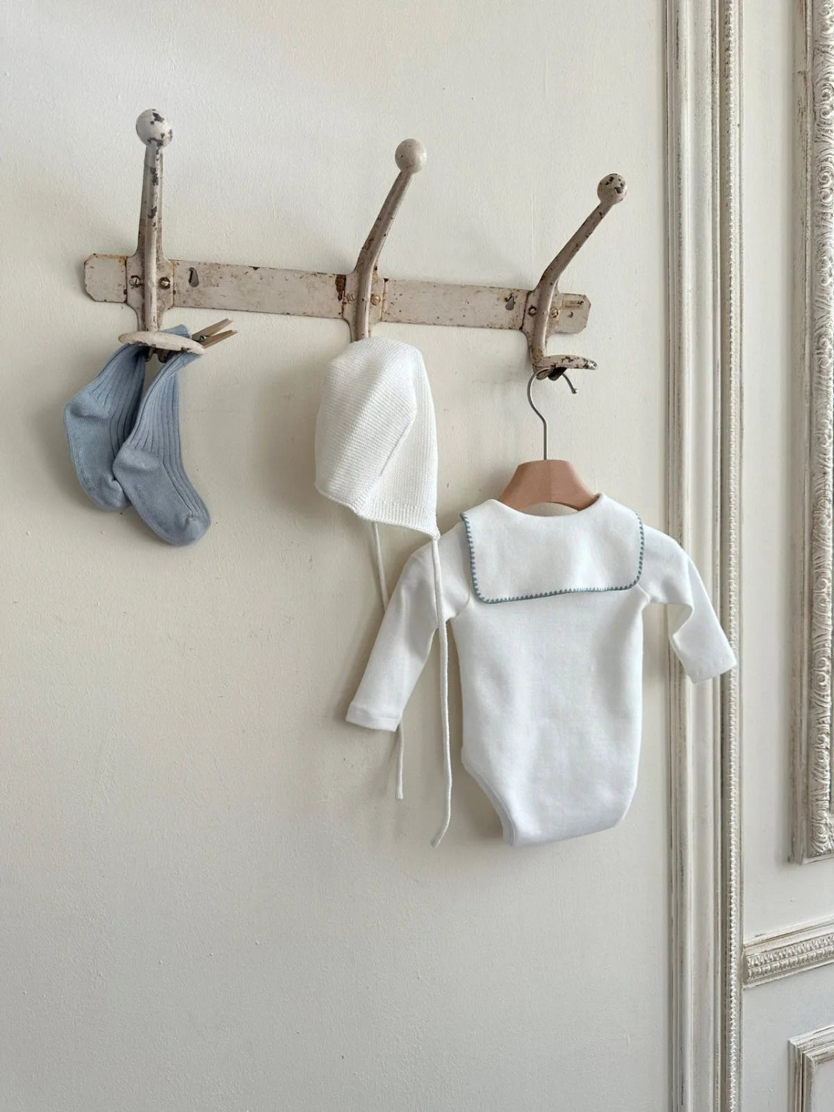 -ベビーロンパース 縁取り丸襟長袖ボディスーツ 2カラー - mamahalo shop - 長袖ロンパース - べビー服 - 子供服 - 男の子 - 女の子