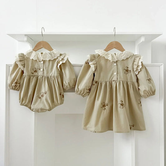 -ベビーロンパース/キッズワンピース レースラッフル襟ショルダーフリルフラワープリント長袖ボディスーツ/ワンピース リンクコーデ 姉妹 お揃いコーデ【mh0007420】 - mamahalo shop - 長袖ロンパース - べビー服 - 子供服 - 男の子 - 女の子