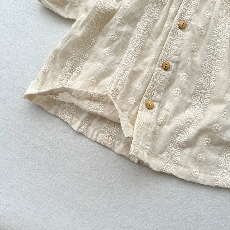 -キッズトップス 半袖ブラウス フラワーレース刺繍 ベージュ - mamahalo shop - 半袖シャツ・ブラウス - べビー服 - 子供服 - 男の子 - 女の子