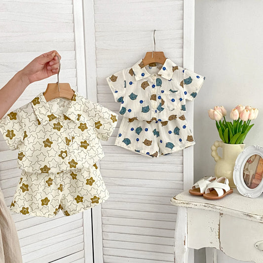 -ベビーキッズセットアップ 2点セット 半袖シャツ+ショートパンツ 星スター猫キャットプリント柄【mh0005354】 - mamahalo shop - 半袖セットアップ - べビー服 - 子供服 - 男の子 - 女の子