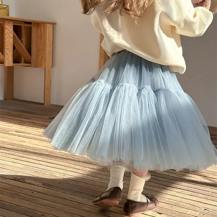 キッズ用チュチュスカート、淡いブルーのふんわり段々チュール