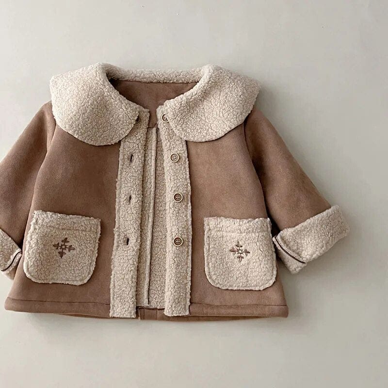 キッズ コート ブラウン ショート丈 裏ボアフリース 襟とポケットに刺繍
