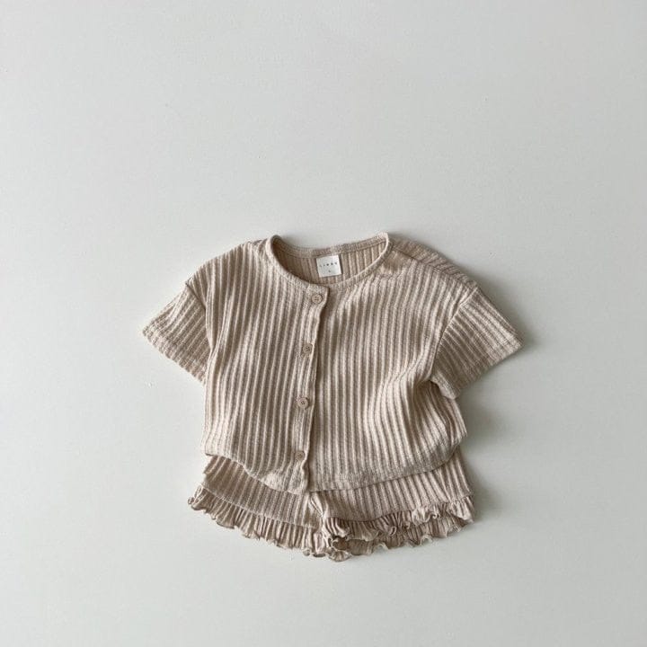 キッズ用リブ素材半袖Tシャツ&ショートパンツセット(ベージュ)、フロントボタン