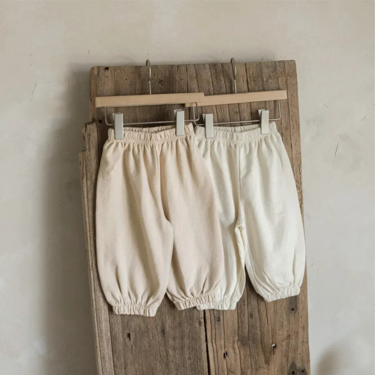 長袖セットアップ ベビーセットアップ 2点セット Buttersプリントロゴ長袖スウェットシャツ+ロングパンツ【mh0008770】