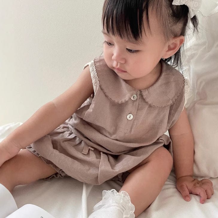 丸襟ノースリーブブラウスとバルーンショートパンツ、パープル系の子ども用