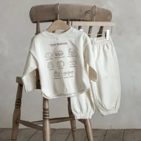 長袖セットアップ Light Apricot / 9M 73CM ベビーセットアップ 2点セット Buttersプリントロゴ長袖スウェットシャツ+ロングパンツ【mh0008770】