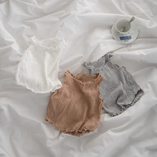 タンクトップ・キャミソール・ノースリーブトップス プリーツ加工ノースリーブタンクトップ【mh0009850】