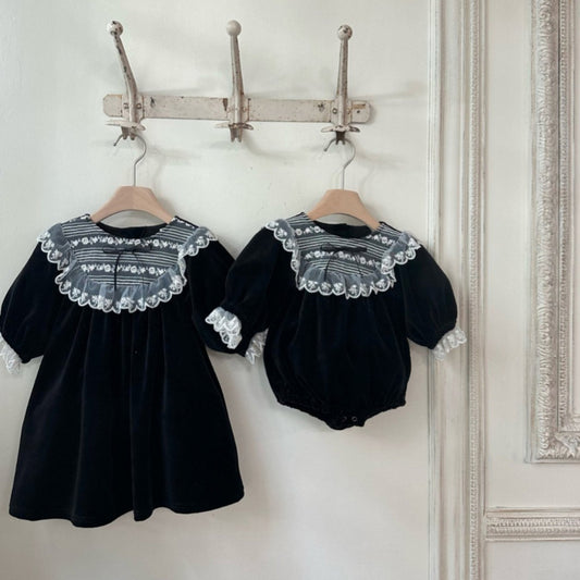 長袖ロンパース Velvet Lace Bow Jumpsuit パフスリーブ ベロア ロンパース【mh0011636】