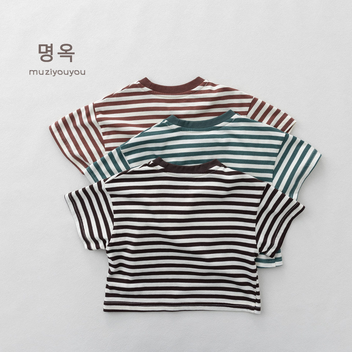 ボーダー柄半袖Tシャツ3色(黒・緑・茶)、クルーネックデザイン