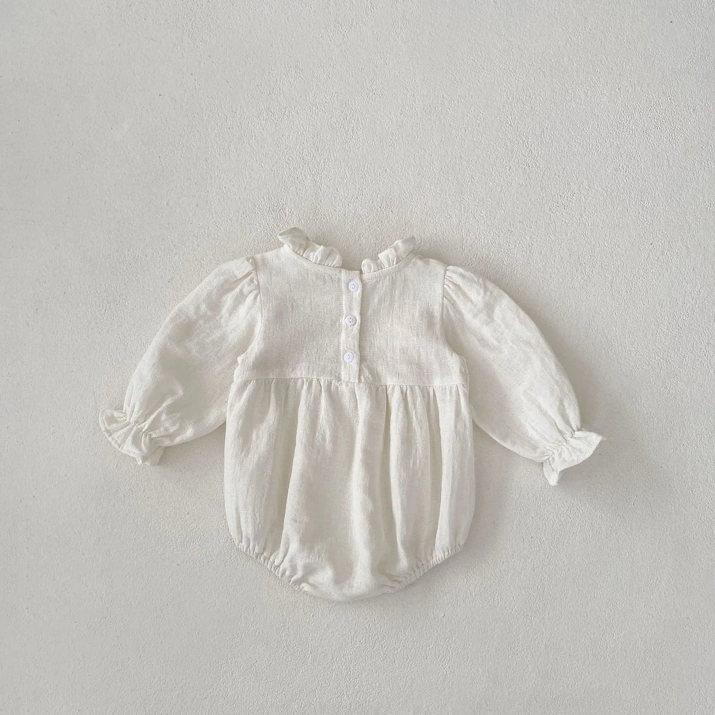 長袖ロンパース ベビーロンパース スタンドフリルカラーレース長袖ボディスーツ 2カラー【mh0007115】