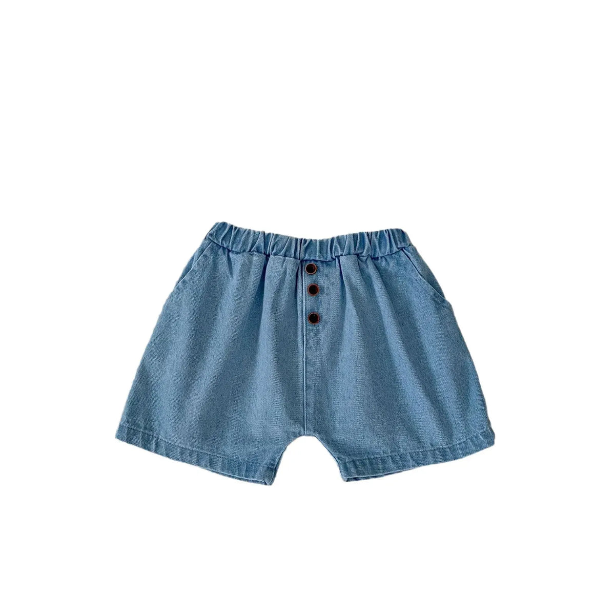 キッズ用デニムショートパンツ、ライトブルーのゆったりシルエット