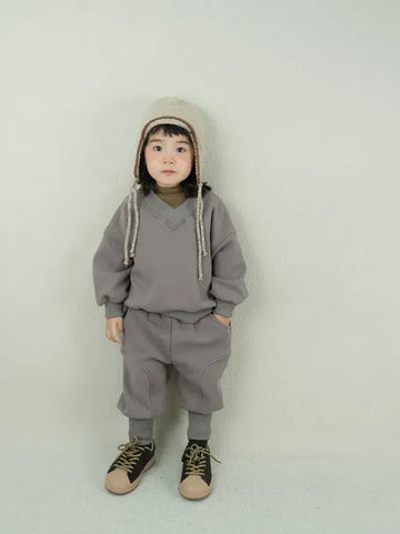 長袖セットアップ キッズセットアップ 2点セット シンプル長袖Vネックスウェットトレーナー+ロングスウェットジョガーパンツ【mh0008129】
