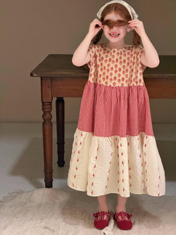 Gingham Floral Tiered Dress 花柄 ギンガム 半袖ワンピース【mh0012873】 Pink / 90cm Jianzidan 半袖ワンピース
