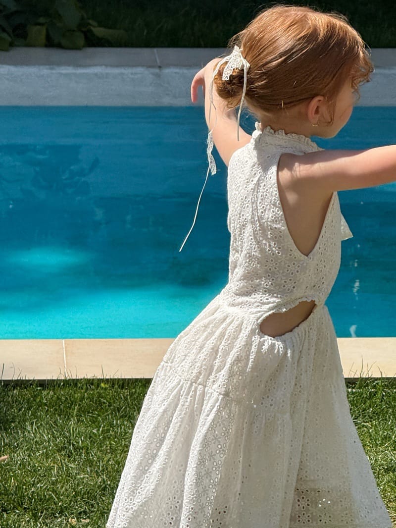Hollow-Out Embroidered Camisole Dress アイレット ノースリーブワンピース【mh0013255】 Chengle ノースリーブワンピース