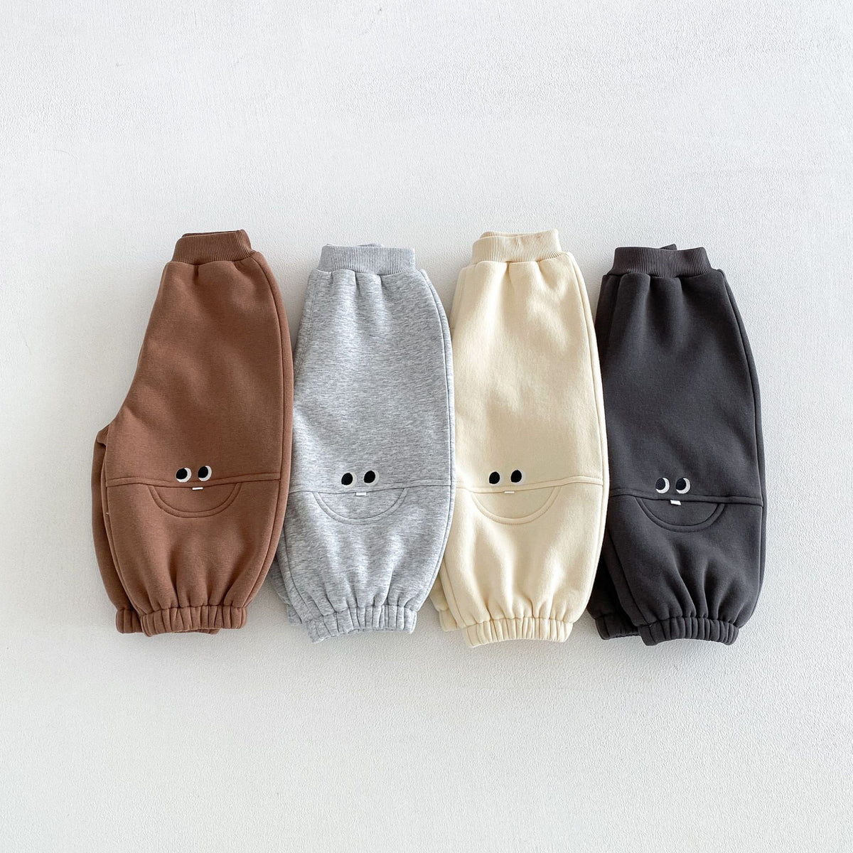 キッズ スマイル 刺繍 裏起毛 ジョガーパンツ【mh0014776】