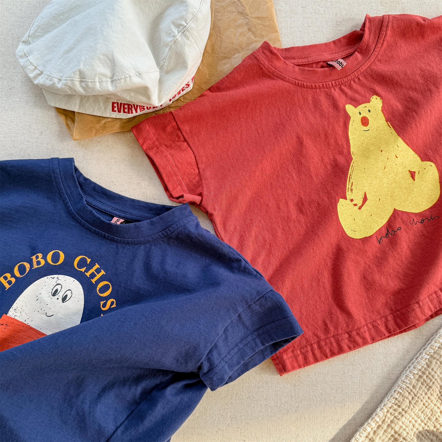 Boiled Egg Bear Graphic T-Shirt コットン クルーネック Tシャツ【mh0012652】