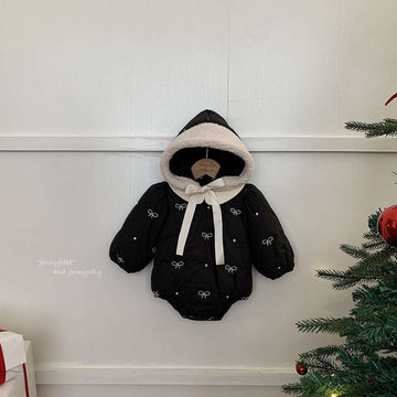 長袖ロンパース Bodysuit + Hat / 66cm 長袖ロンパース リボン刺繍 中綿入り 丸襟 カバーオール 帽子セット 防寒【mh0011542】