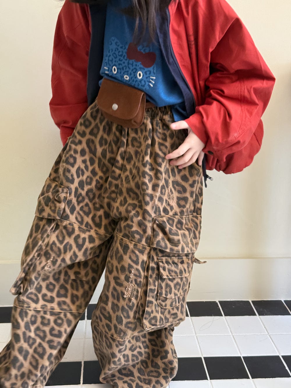 ロングパンツ・スウェットパンツ レオパード柄ワイドパンツ ビッグポケット付きストレートロングパンツ【mh0010778】