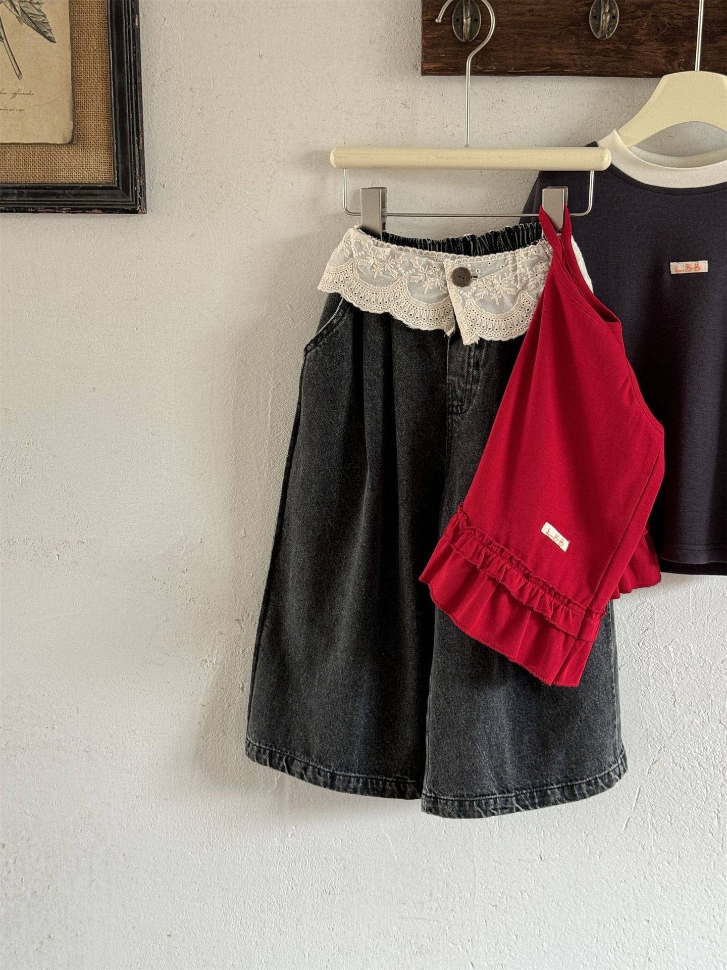 タンクトップ・キャミソール・ノースリーブトップス 裾フリルキャミソールチュニックトップス【mh0010531】