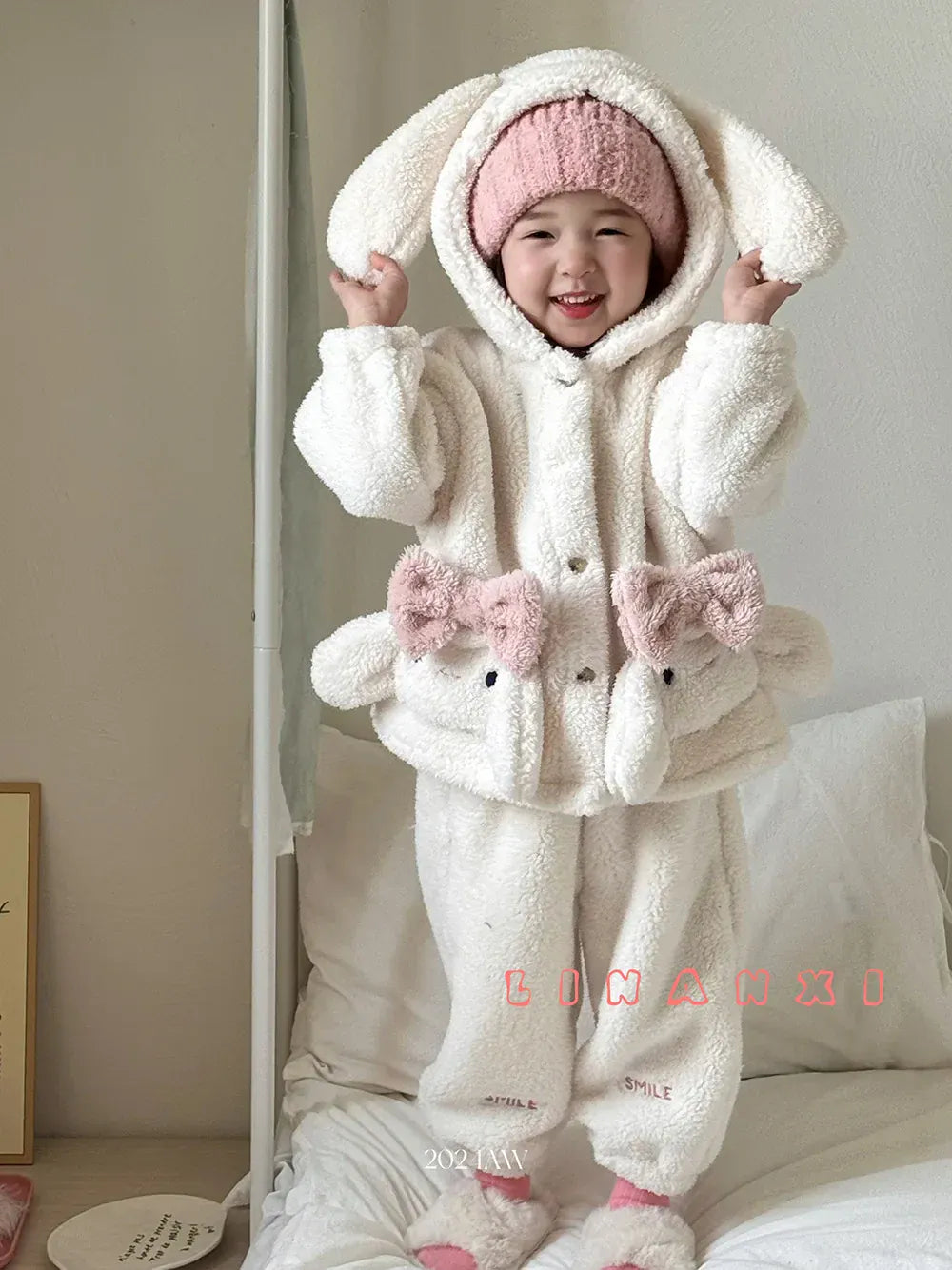 長袖パジャマ キッズセットアップ 2点セット フリースうさ耳フーディうさぎバニー長袖ジャケット+ロングパンツ ルームウェア【mh0008250】