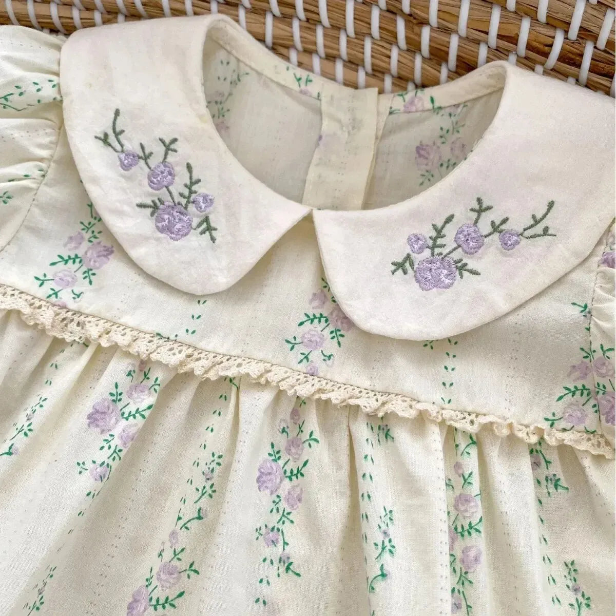 半袖ロンパース ☺︎ ベビーロンパース 半袖ボディースーツ 丸襟 フラワー花柄プリント