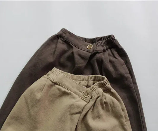ロングパンツ・スウェットパンツ キッズパンツ 変わりボタン ルーズ ロングパンツ カーキ コーヒー 2カラー