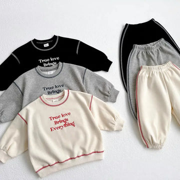 長袖セットアップ ベビーキッズセットアップ 2点セット ステッチアクセントレターロゴ刺繍長袖スウェットシャツ+ルーズスウェットパンツ 3カラー【mh0007253】