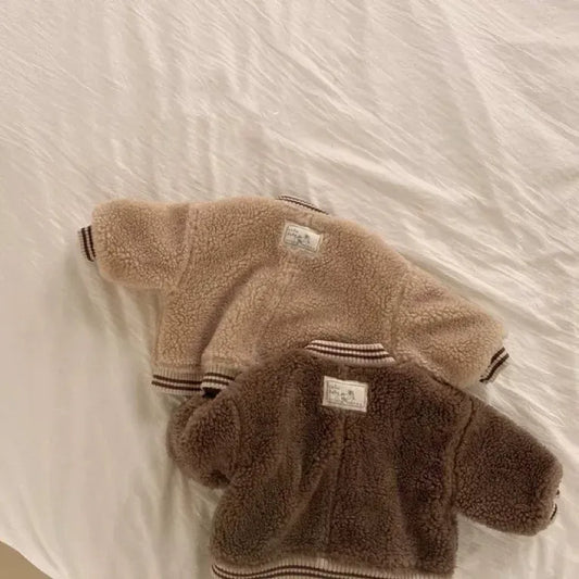 ショートコート・ジャケット・ジャンパー ベビーアウター ボアフリースジャケット レターロゴ刺繍 スタジャンコート コーヒー アプリコット 2カラー【mh0003628】