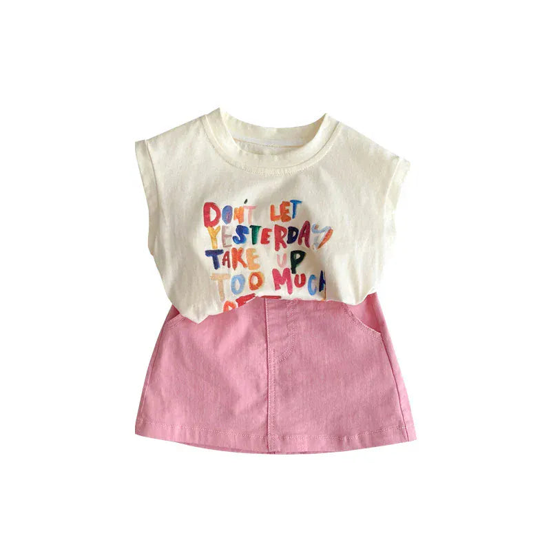 キッズ用セットアップ クリームノースリーブTシャツ+ピンク台形ミニスカート