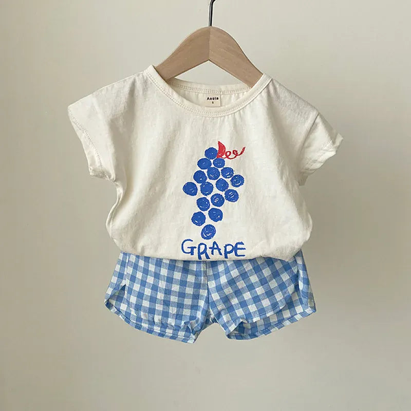 キッズ用グレープ柄Tシャツ&青チェックショートパンツ2点セット