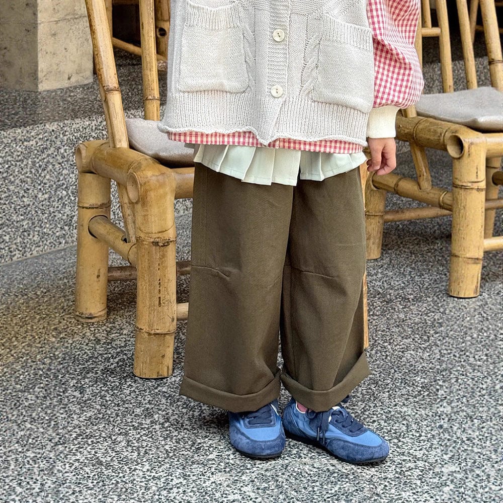 ワイドロングパンツとプリーツスカートセット、アーミーグリーンのワイドな裾