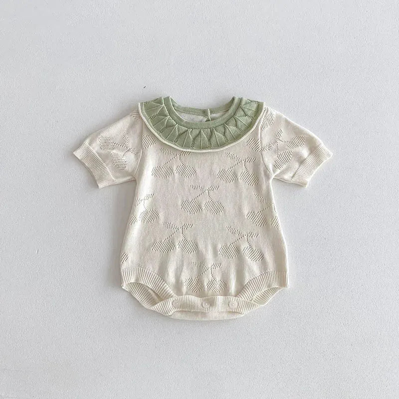 半袖ロンパース Beige / 3-6M 66cm ベビーロンパース ニット 半袖ボディスーツ フリル襟 チェリー 2カラー【mh0006550】