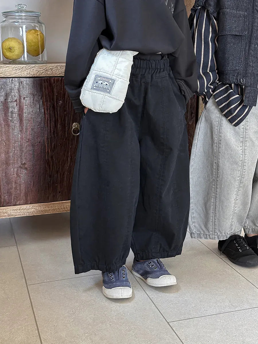キッズ用ルーズロングパンツ、黒とグレーの2色(ゴムウエストのロング丈)