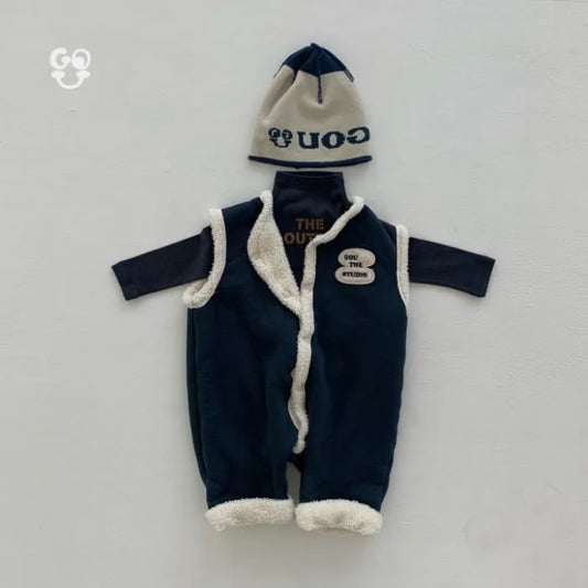 ノースリーブジャンプスーツ blue / 6M 66cm / 取り寄せ(7〜21日) ベビージャンプスーツ ボアフリースノースリーブロンパース ベストアウター 2カラー ボーイズ 男の子 子供服