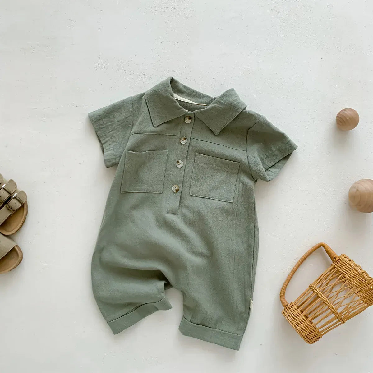 半袖ジャンプスーツ green / 6M 66cm / 取り寄せ(7〜21日) ベビー シンプル 半袖 シャツ ジャンプスーツ ベージュ グリーン ボーイズ