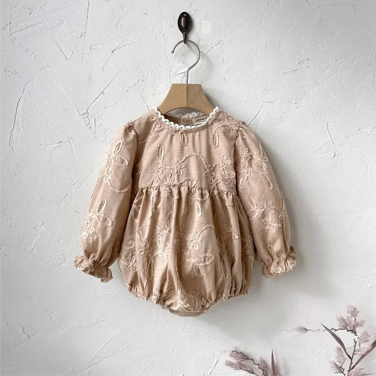 長袖ロンパース khaki romper / 66cm ベビー長袖ロンパース ワンピース フラワー 花柄刺繍 レース 2カラー リンクコーデ 姉妹お揃いコーデ ガールズ 女の子 子供服